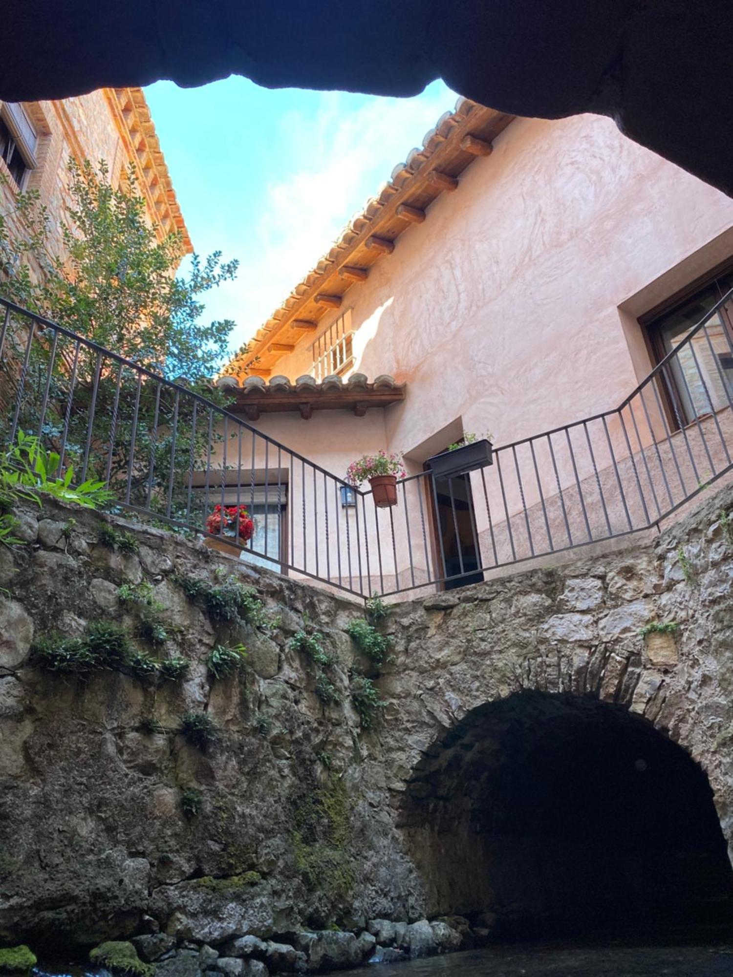 Caseron De La Fuente Albarracín Екстериор снимка