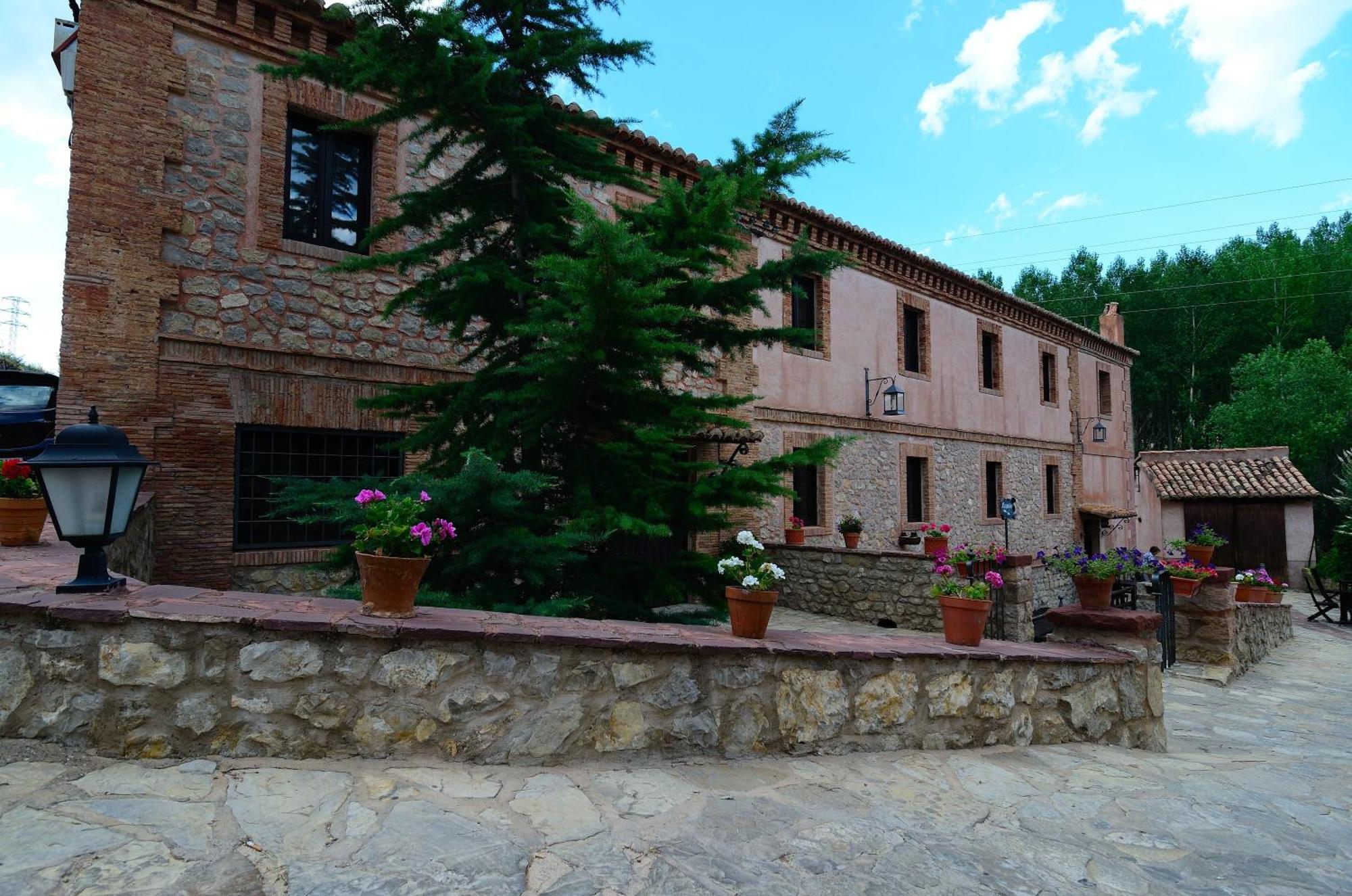 Caseron De La Fuente Albarracín Екстериор снимка